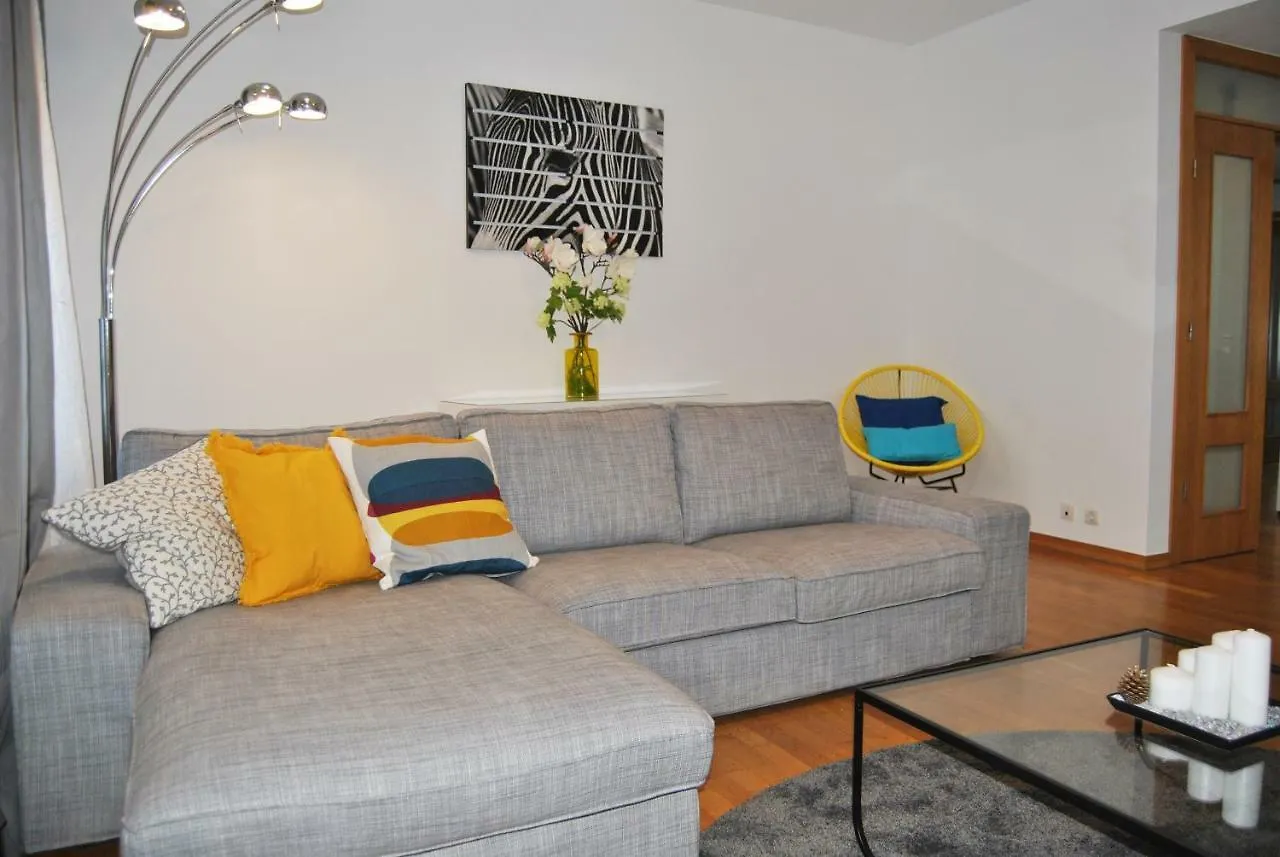 Parque Nacoes Prime Apartments 13 Lisbon